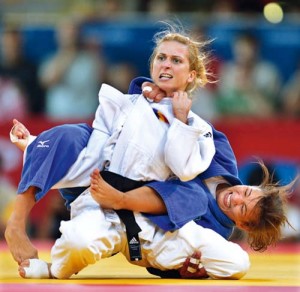 Alina Dumitru marre agerpres_6301734 - Ziarul National