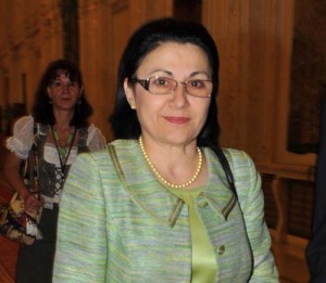 CATI ANDRONESCU-FANE (32) - Ziarul National