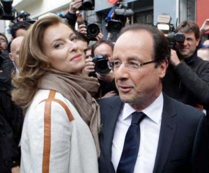 Francois_Hollande_Valerie_Trierweiler - Ziarul National