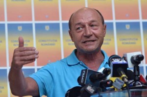 Traian Basescu - Sediu de campanie - Narcis Pop (17) - Ziarul National