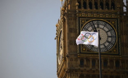 Big Ben-ul si cloptele din Londra au batut anuntand inceputul Olimpiadei de la Londra – VIDEO