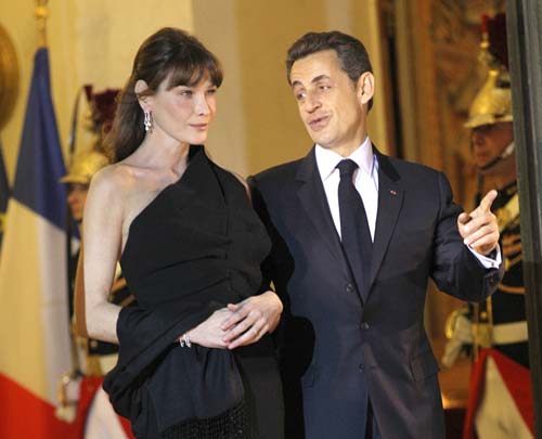 Carla Bruni, gravida din nou, la 44 de ani