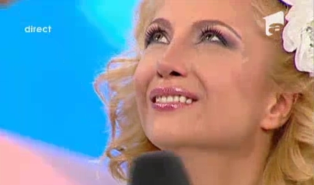 Lora a plans cu doar cateva ore inainte de casatorie, din cauza unor prietene!