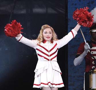Madonna s-a facut “pantofareasa”