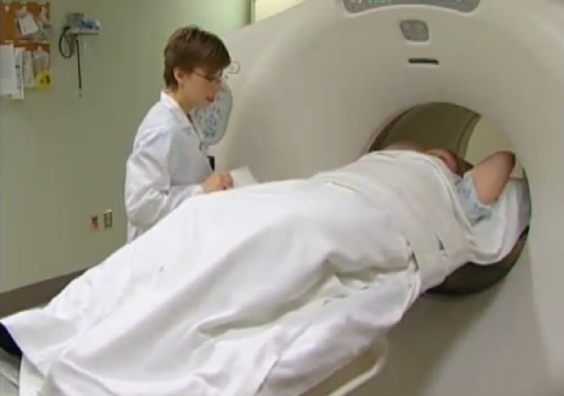 O noua tehnologie in diagnosticarea cancerului: PET-CT