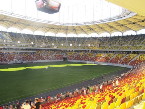 Cum aduce Platini Campionatul European pe National Arena