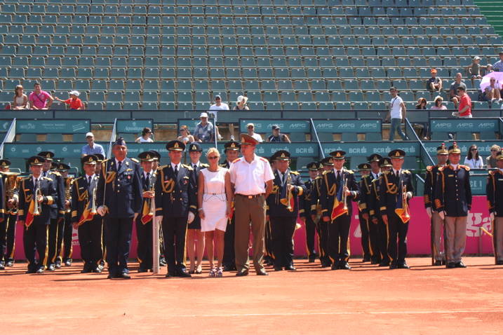 Ruxandra Dragomir, intalnire de gradul zero cu armata romana