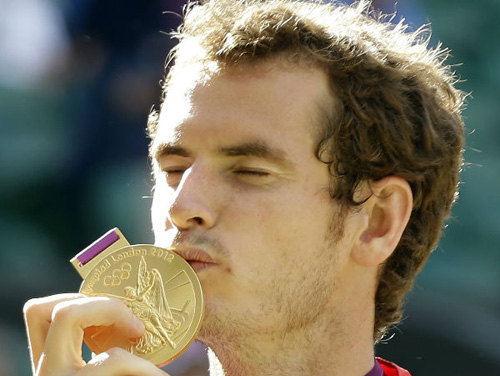 Cainii lui Murray sunt campioni olimpici