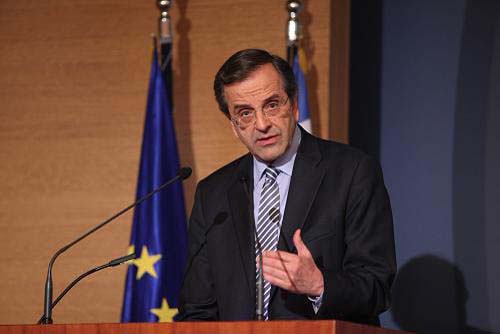 Grecia mai taie 11,5 miliarde de euro din salarii si pensii