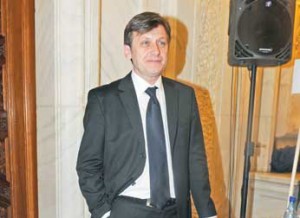 CRIN-ANTONESCU=FANE-(56) - Ziarul National