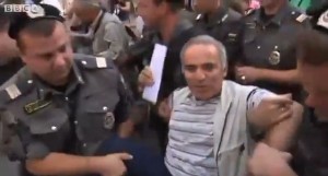 Garry Kasparov - Ziarul National