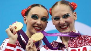 Natalia Ischenko si Svetlana Romashina - Ziarul National