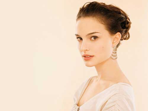 Natalie Portman s-a maritat la ea acasa