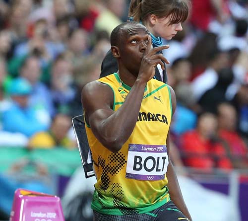 Usain Bolt se apuca de sarituri