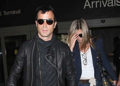 Aniston isi apara averea prin contract prenuptial