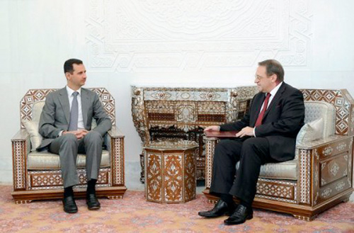 Rusii anunta ca Bashar al-Assad vrea sa predea puterea
