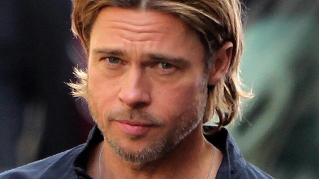 Brad Pitt si-a luat avion de colectie de 3,2 milioane de dolari, pe care trebuie sa invete sa-l piloteze!