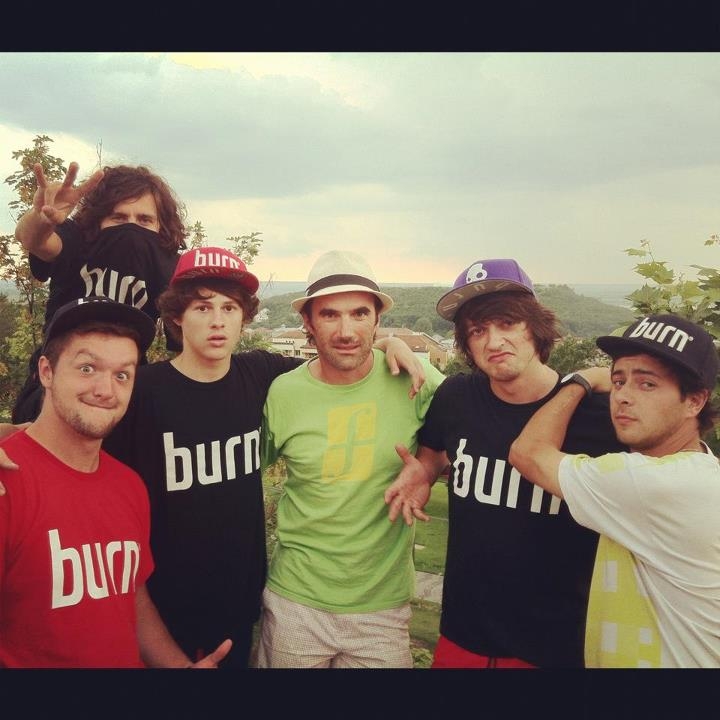 Vezi trucurile incredibile reusite de membrii Burn Action Sports Team (FOTO)