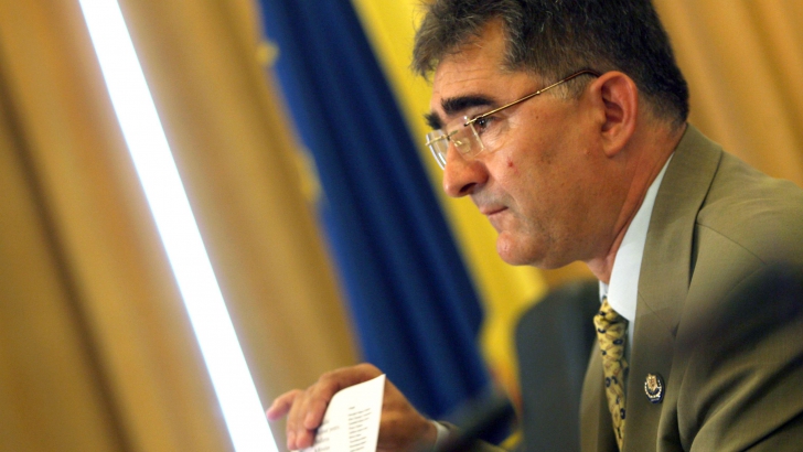 Ioan Ghise le da munitie pesedistilor: A cerut demisia lui Victor Ponta