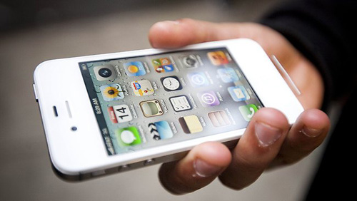 Apple scoate YouTube de pe iPhone si iPad