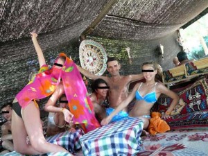 poza- cu benzi pt site - Ziarul National