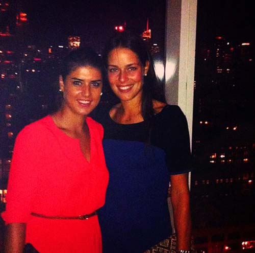 Sorana, party cu Ana Ivanovic