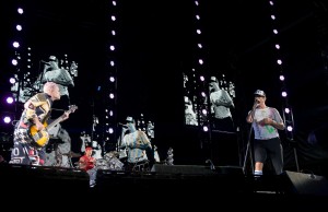 31.08.2012_concert_RHCP_By_ALEX_CHELBA (25) - Ziarul National