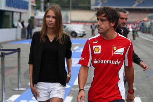 Alonso se insoara cu amanta