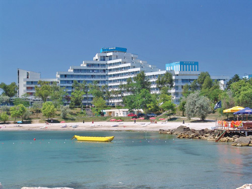 Hotelierii de pe litoral scad tarifele in 2013