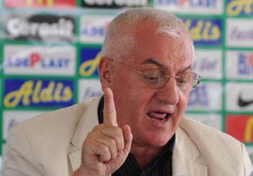Dumitru Dragomir: „Rapid si U Cluj nu mai pot fi salvate”