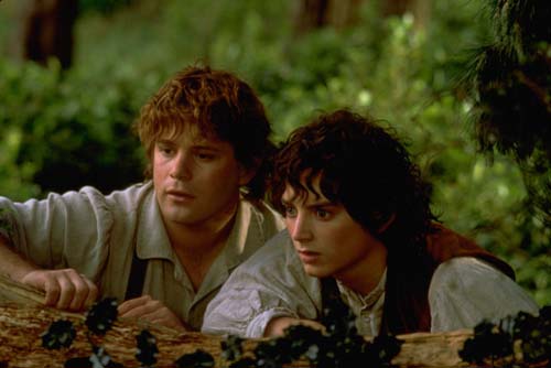 Hobbitii au ajuns la 75 de ani
