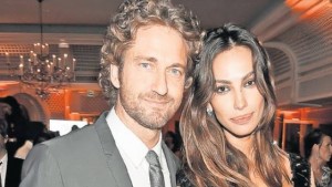 Madalina_Ghenea_si_Gerard_Butler - Ziarul National