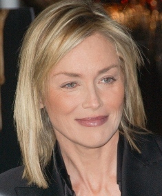 Sharon Stone intai la spital, apoi la bal cu tanarul iubit