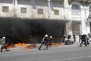 GREECE-ATHENS-CLASHES - Ziarul National