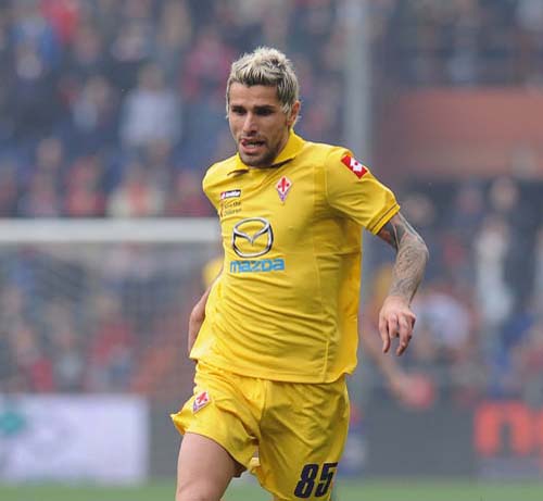 Un fotbalist elvetian vrea sa-si faca propria nationala