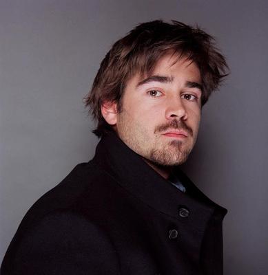 Colin Farrell a intrat si el in randul starurilor „bantuite” de musafiri nepoftiti!