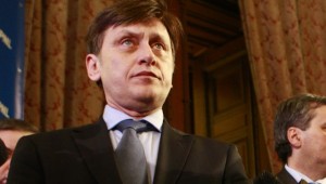 crin_antonescu - Ziarul National