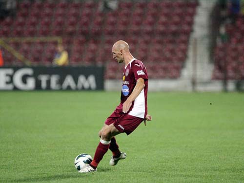 Imposibil pe doua fronturi