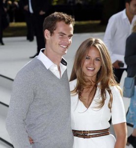British tennis player Andy Murray and his girlfriend Kim Sears arrive at the Burberry Spring/Summer 2013 collection at London Fashion Week - Ziarul National