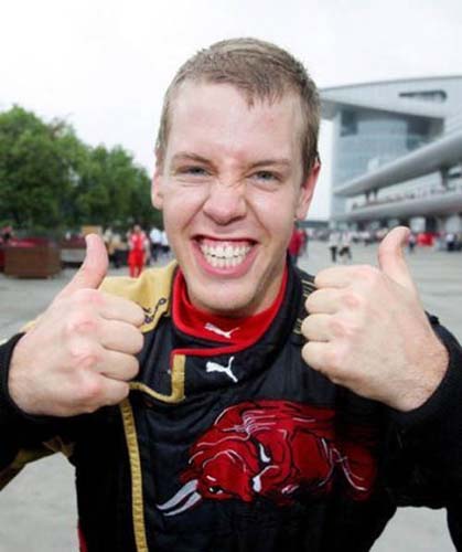 Vettel relanseaza sezonul de Formula 1