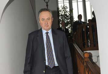 Cristian Radulescu, victima colaterala a Monicai Macovei