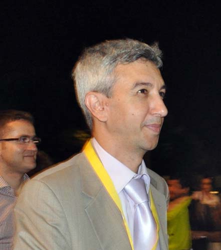 Dan Diaconescu vrea sa-l impinga pe Ponta la redistribuire