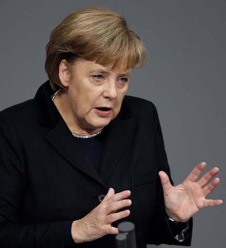 Angela Merkel, pazita de 7.000 de politisti greci