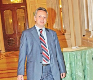 RELU FENEGHIU-FANE (4) - Ziarul National