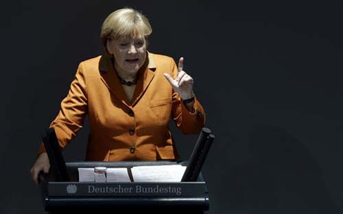Angela Merkel vrea sa puna mana pe bugetele statelor UE