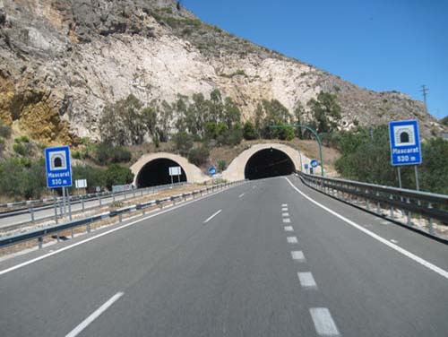 Spania, in faliment din cauza autostrazilor inutile