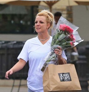 Exclusive... Britney Spears Gets Sweaty At The Gym - Ziarul National