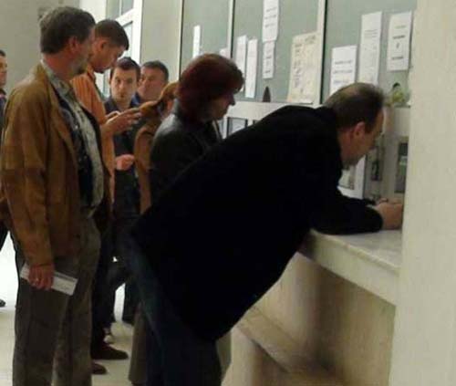 Romanii pot alege ce taxe sau amenzi sa plateasca mai intai