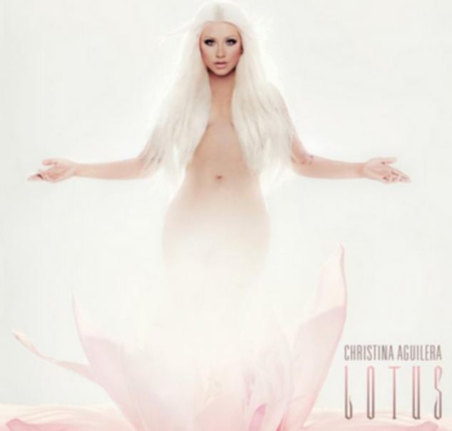 Christina Aguilera, goala pe coperta noului album – VIDEO