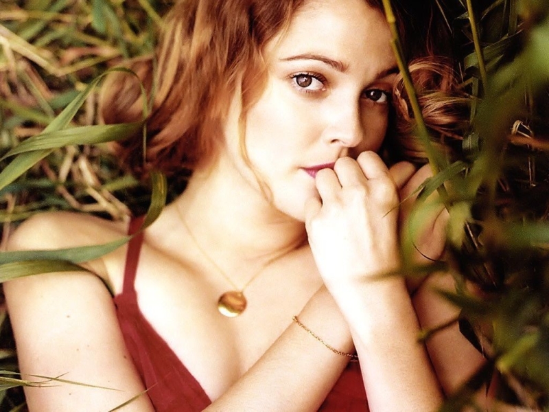 Drew Barrymore a nascut o fetita